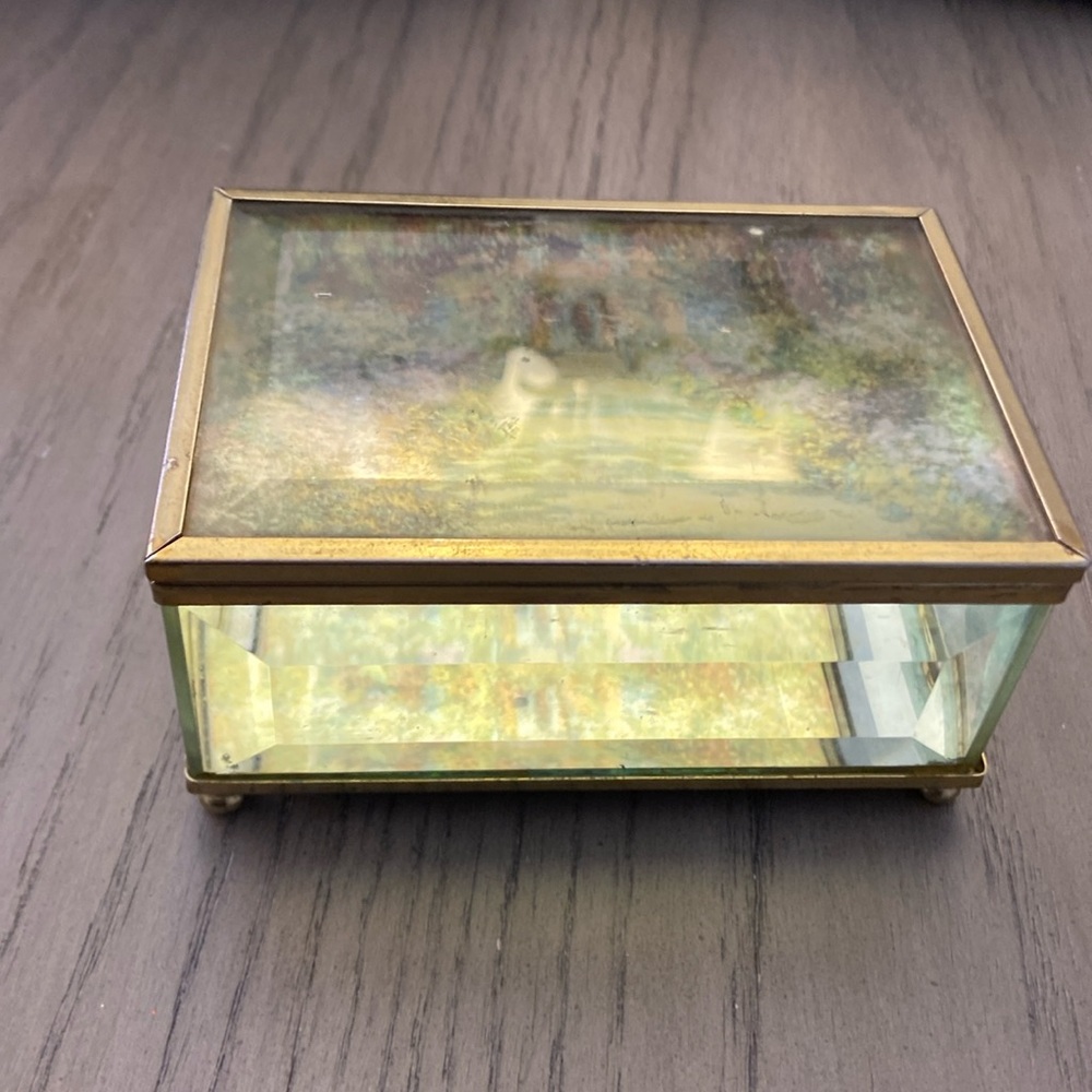 Beveled Glass and Brass Footed Trinket Jewelry Box Mirrored Bottom Vintage 1980s